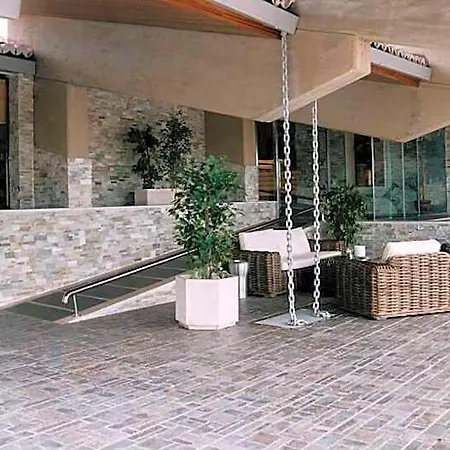 Hotel Restaurante El Montico 4*