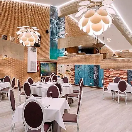 Hotel Restaurante El Montico